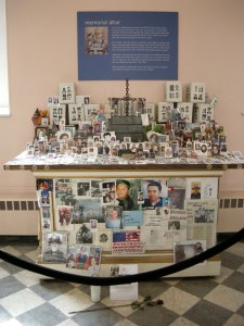 Memorial altar